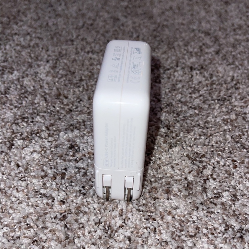 61W USB